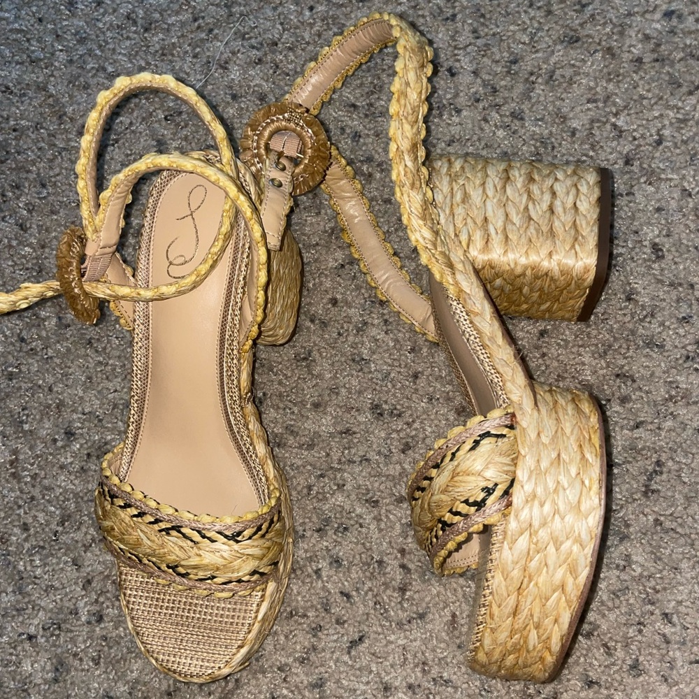 Iliana Platform Sandals